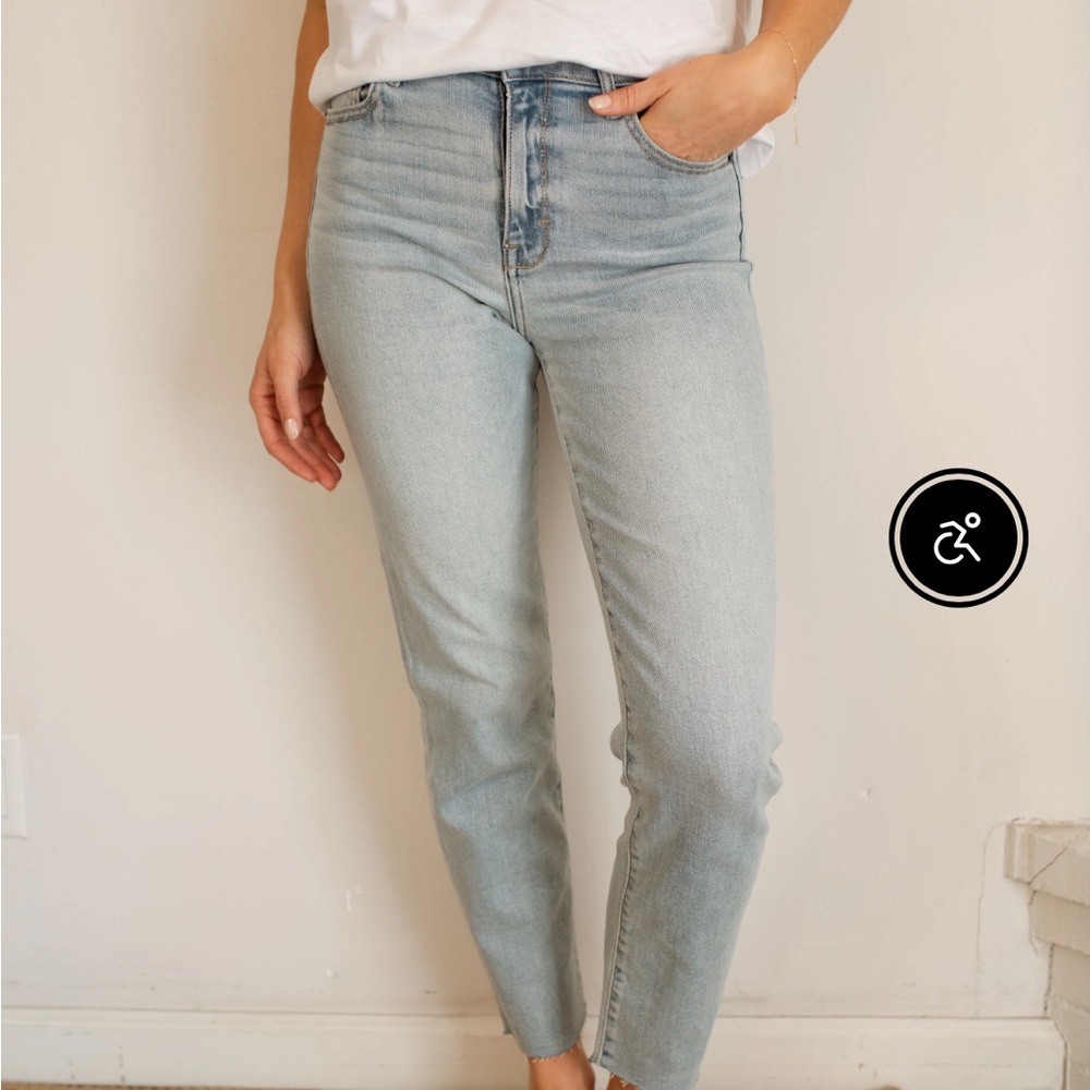 CJLA light wash Chrissy jeans